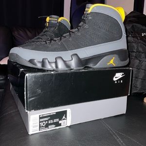 Jordan 9 Retro